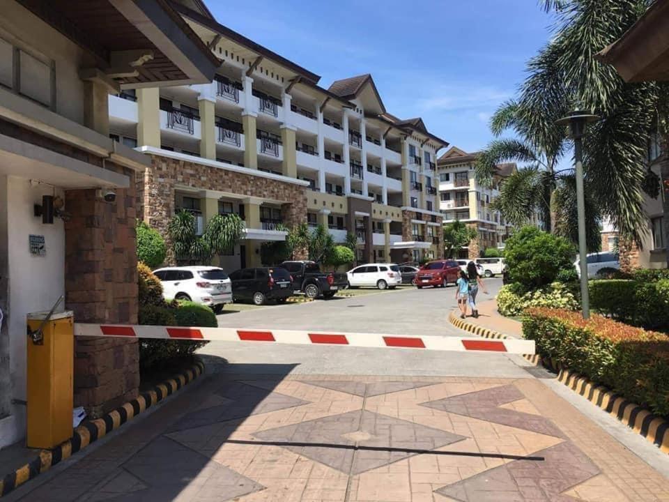 Alles One Oasis Condo Davao Near Sm Mall With Wifi Екстер'єр фото